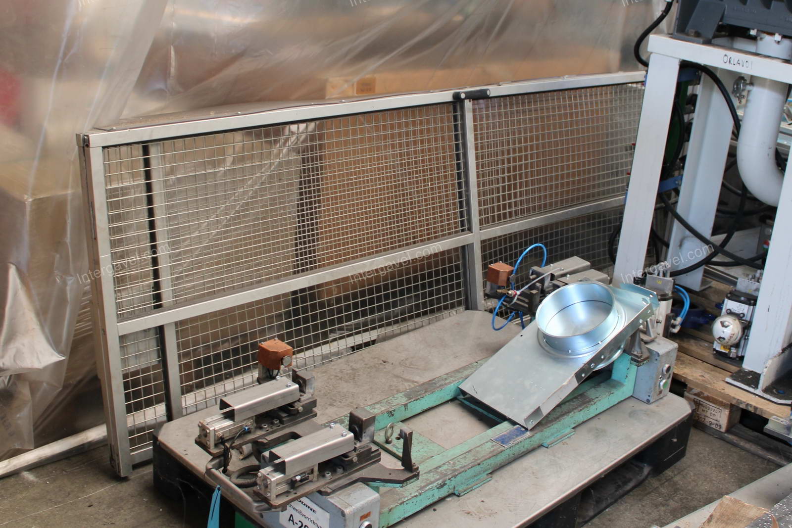 Nyomáspróba kád 8