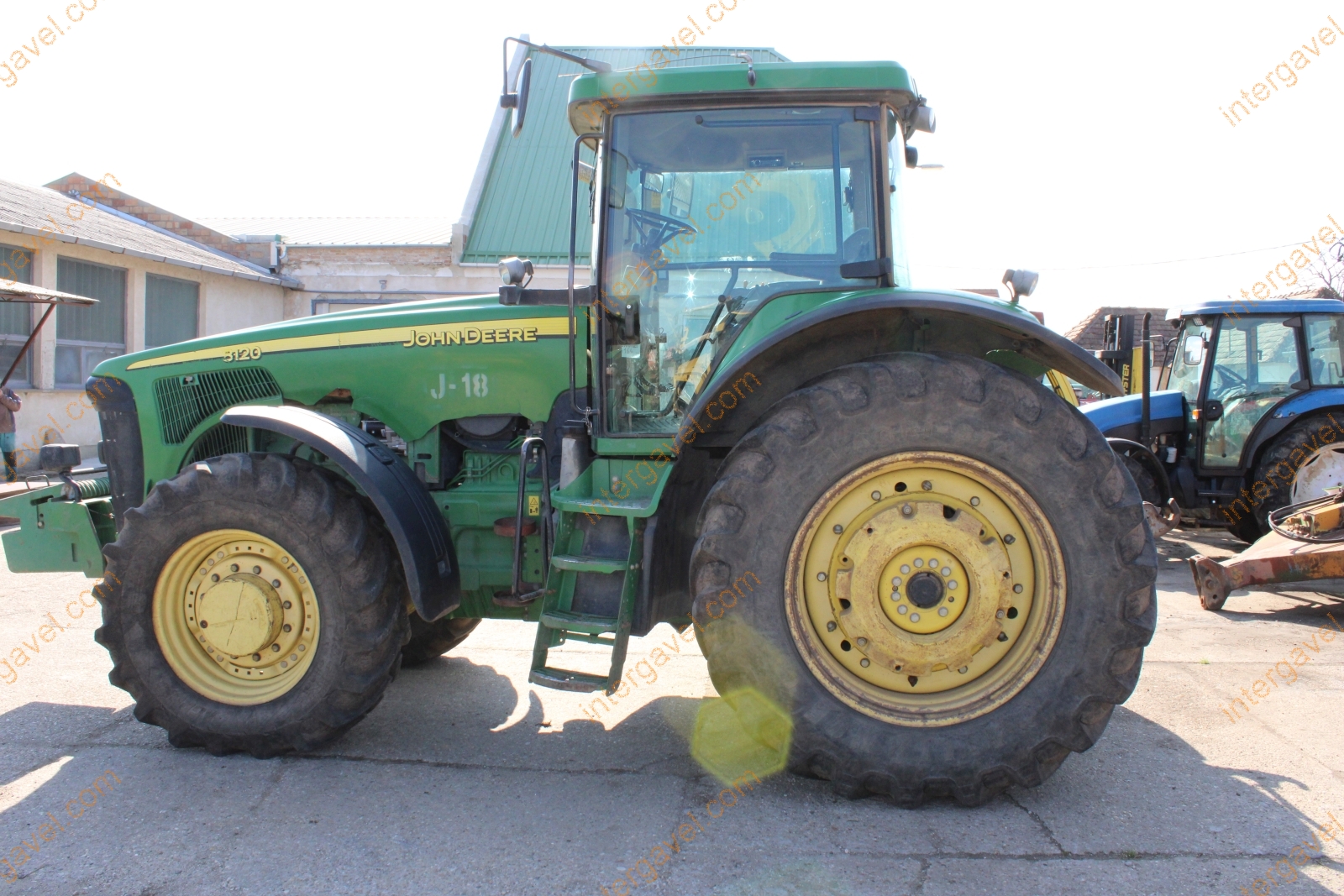 Traktor - John Deere 7