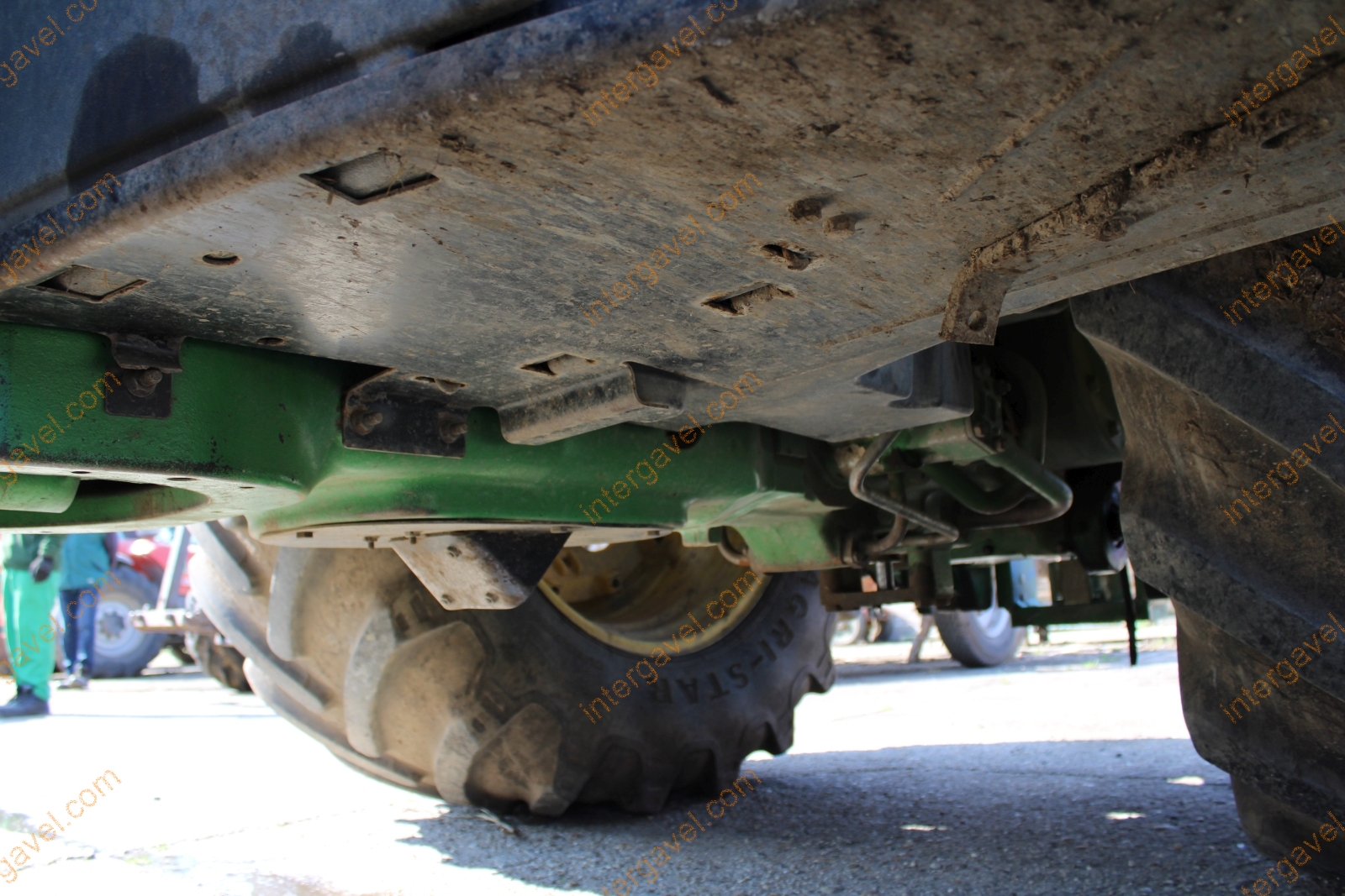 Traktor - John Deere 33