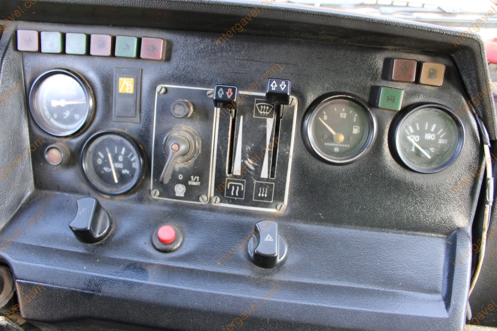 Tehergépkocsi - TATRA 51