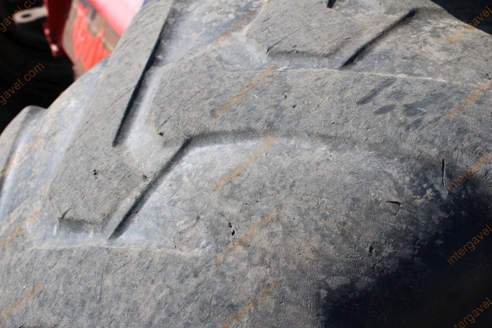 Teleszkópos rakodó - Manitou 8