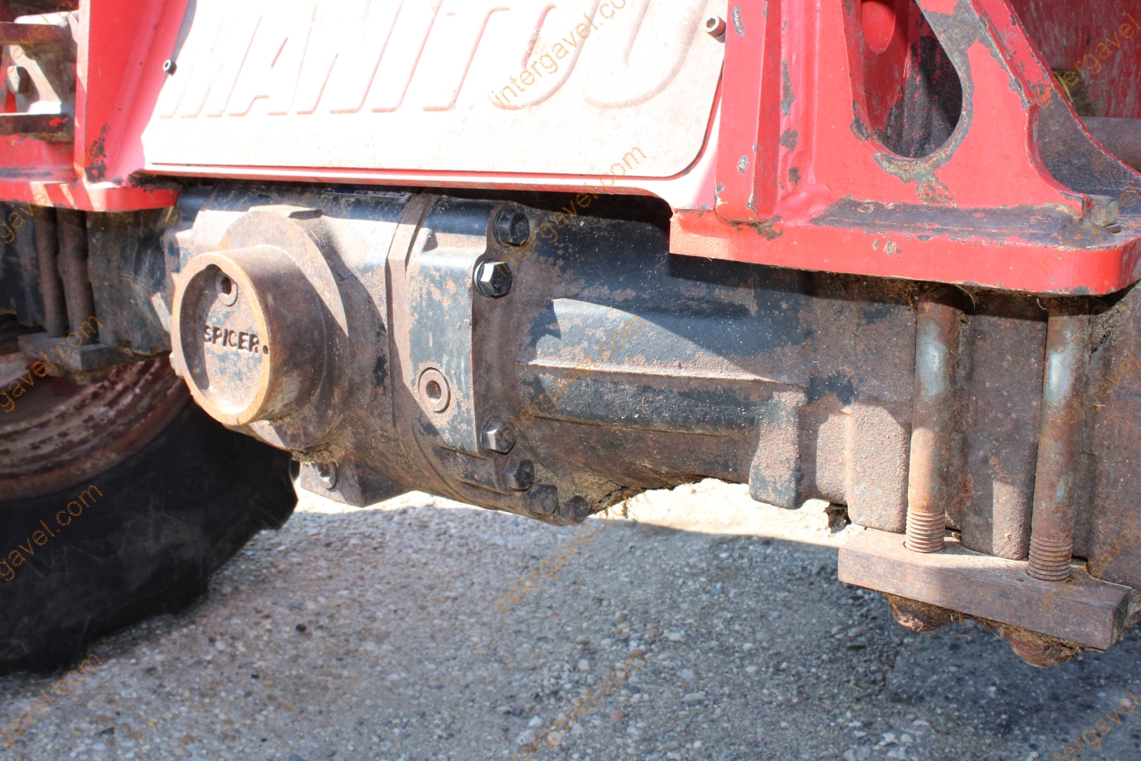 Teleszkópos rakodó - Manitou 10