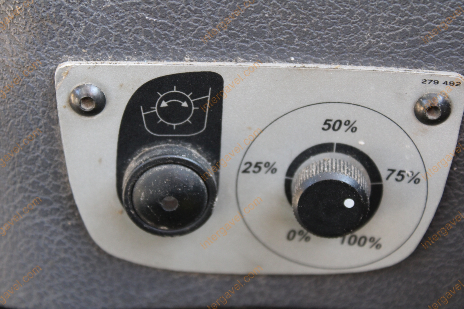 Teleszkópos rakodó - Manitou 43