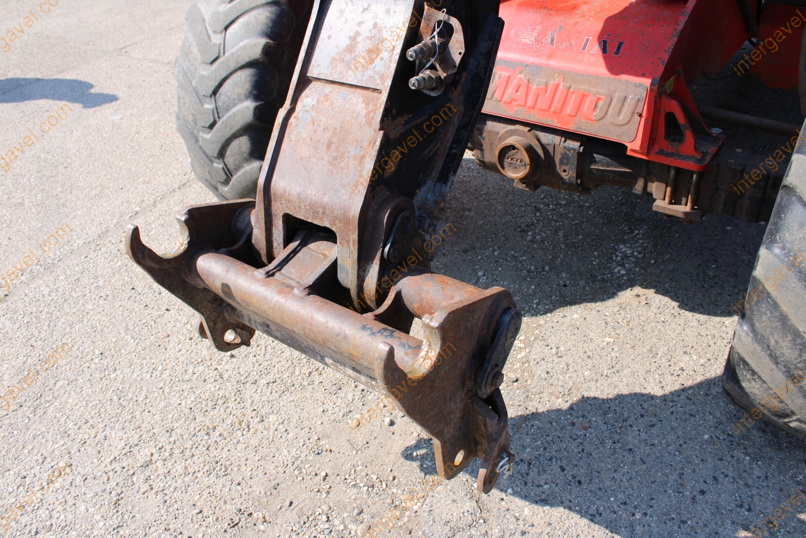 Teleszkópos rakodó - Manitou 50