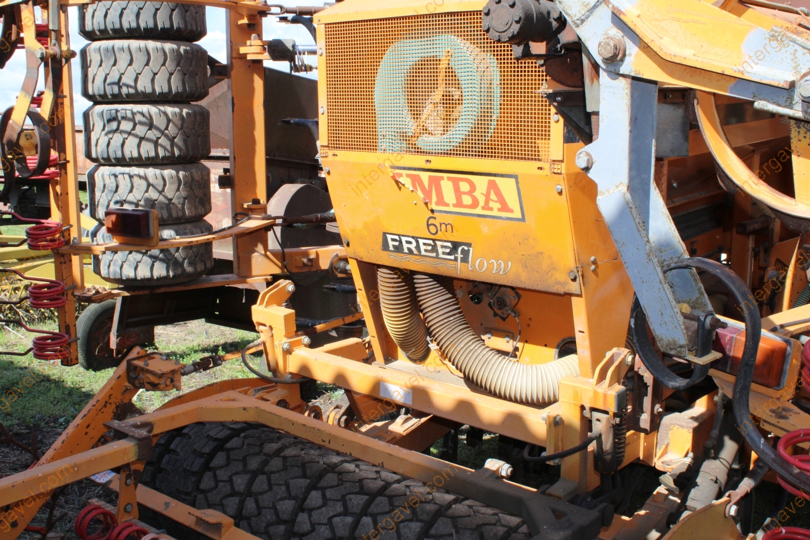 Gabonavetőgép - Simba 4