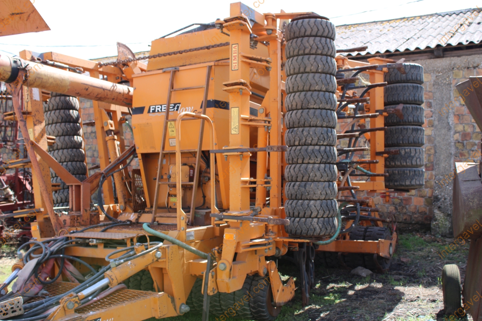 Gabonavetőgép - Simba 8