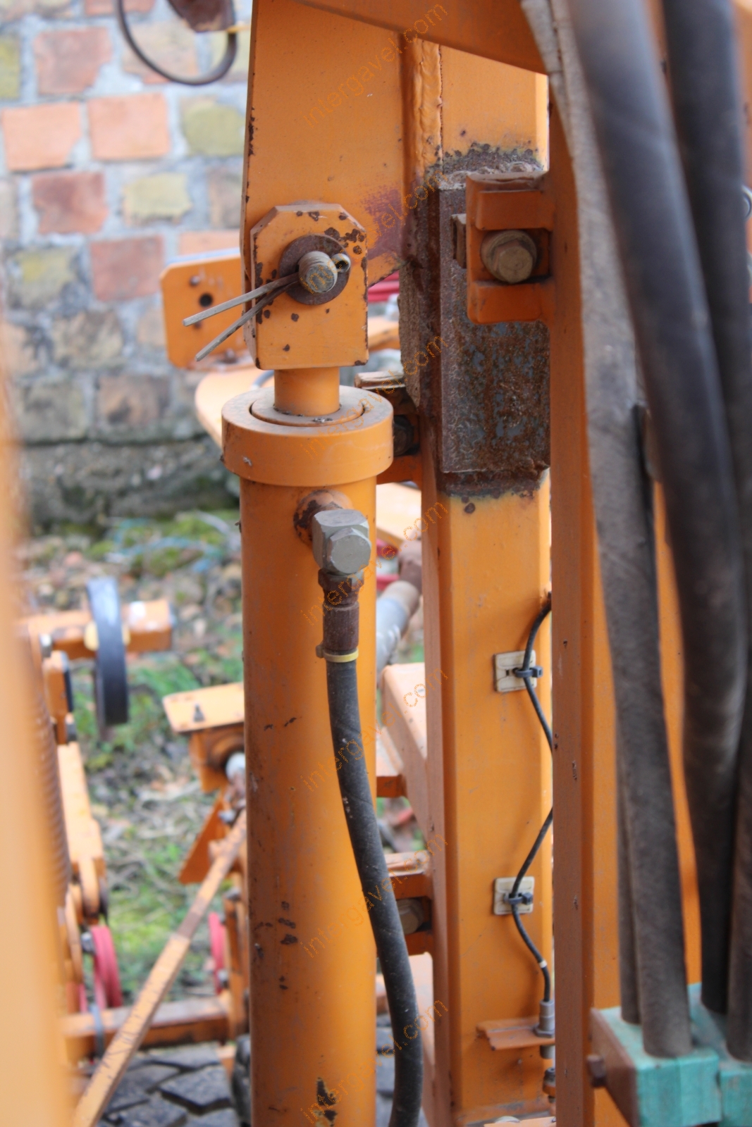 Gabonavetőgép - Simba 18