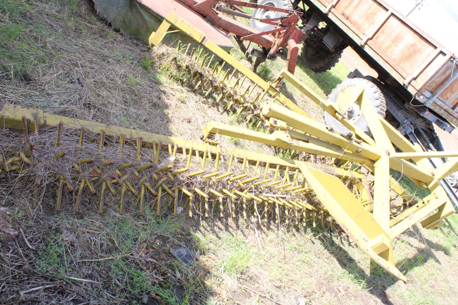 DUTZI RS talajművelő 2