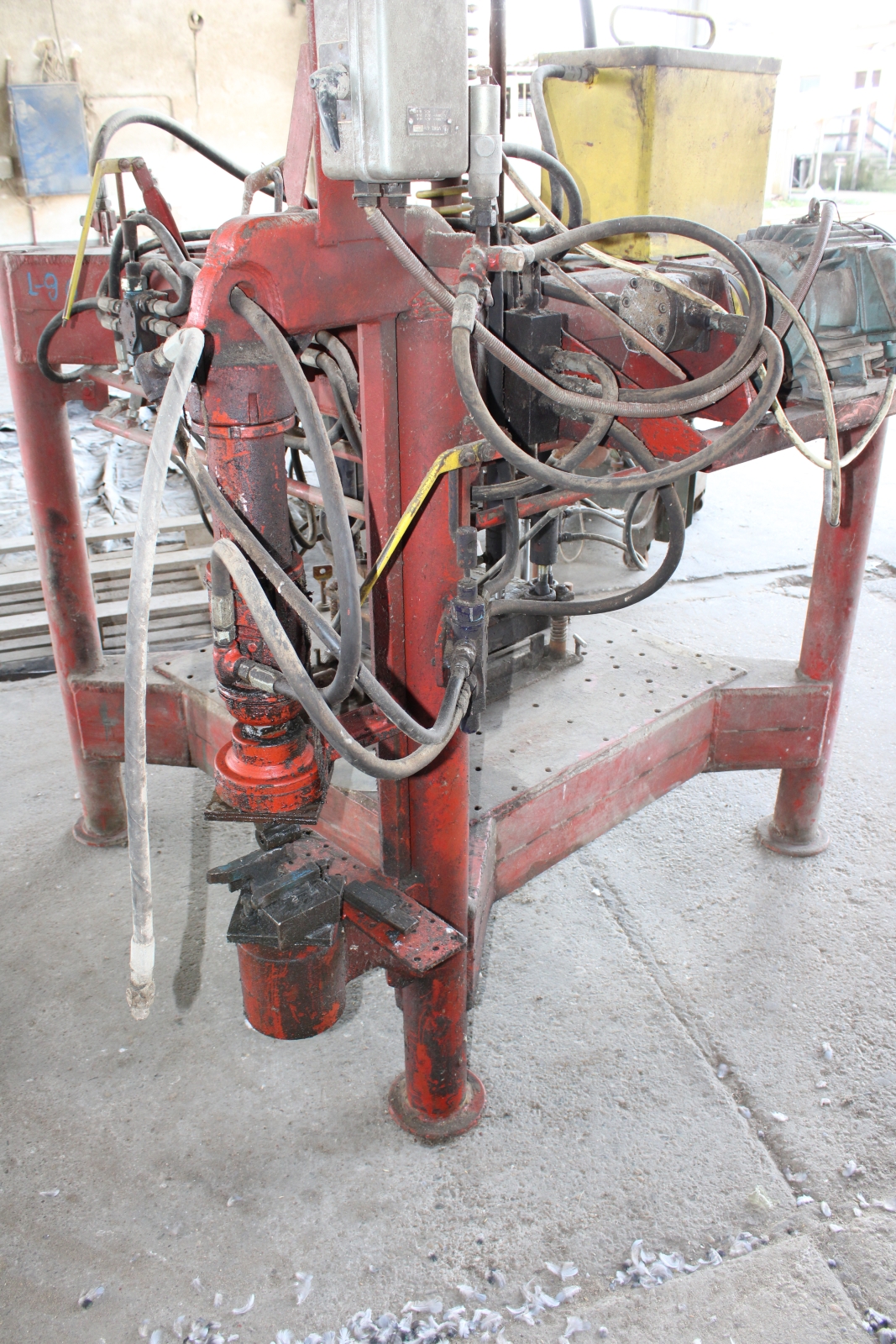 Hidraulikus présgép 4