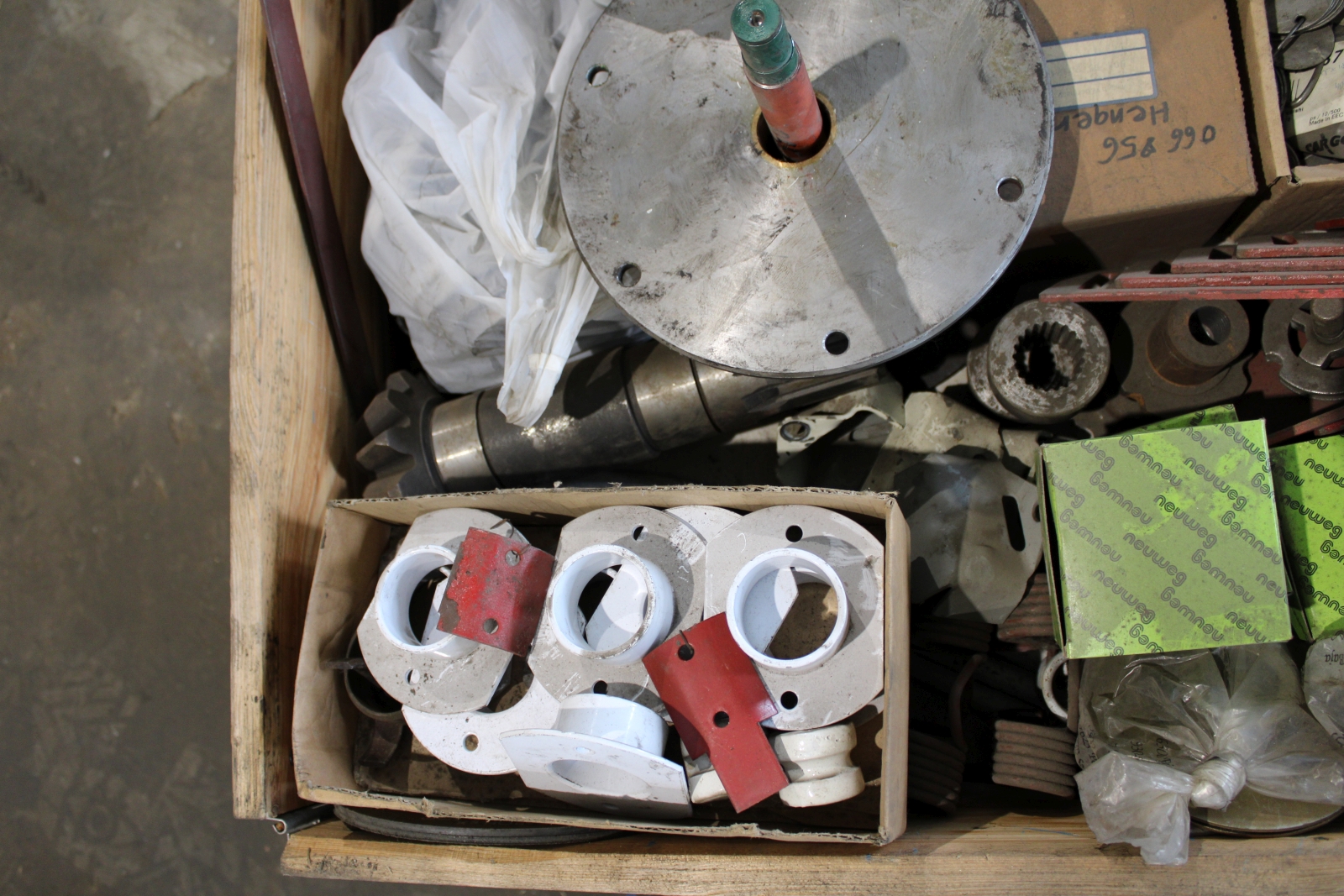 Alkatrész -  Vegyes 4