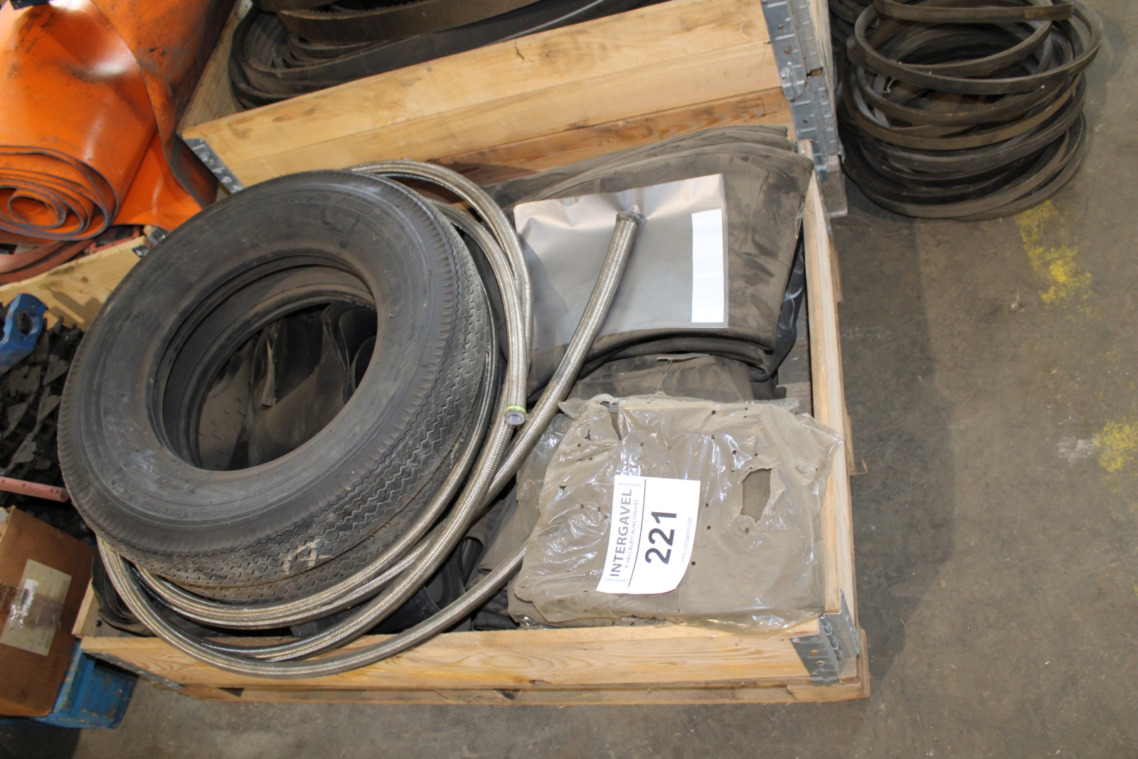 Alkatrész - Gumiköpeny