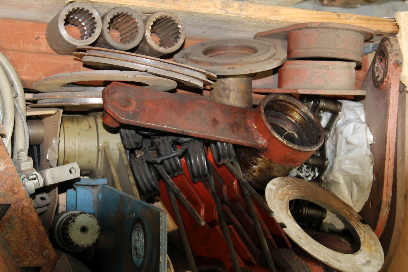 Alkatrész - Pótkocsi, műtrágyaszóró 2