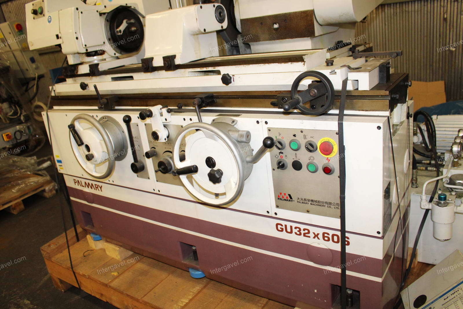 Univerzális köszörű 16