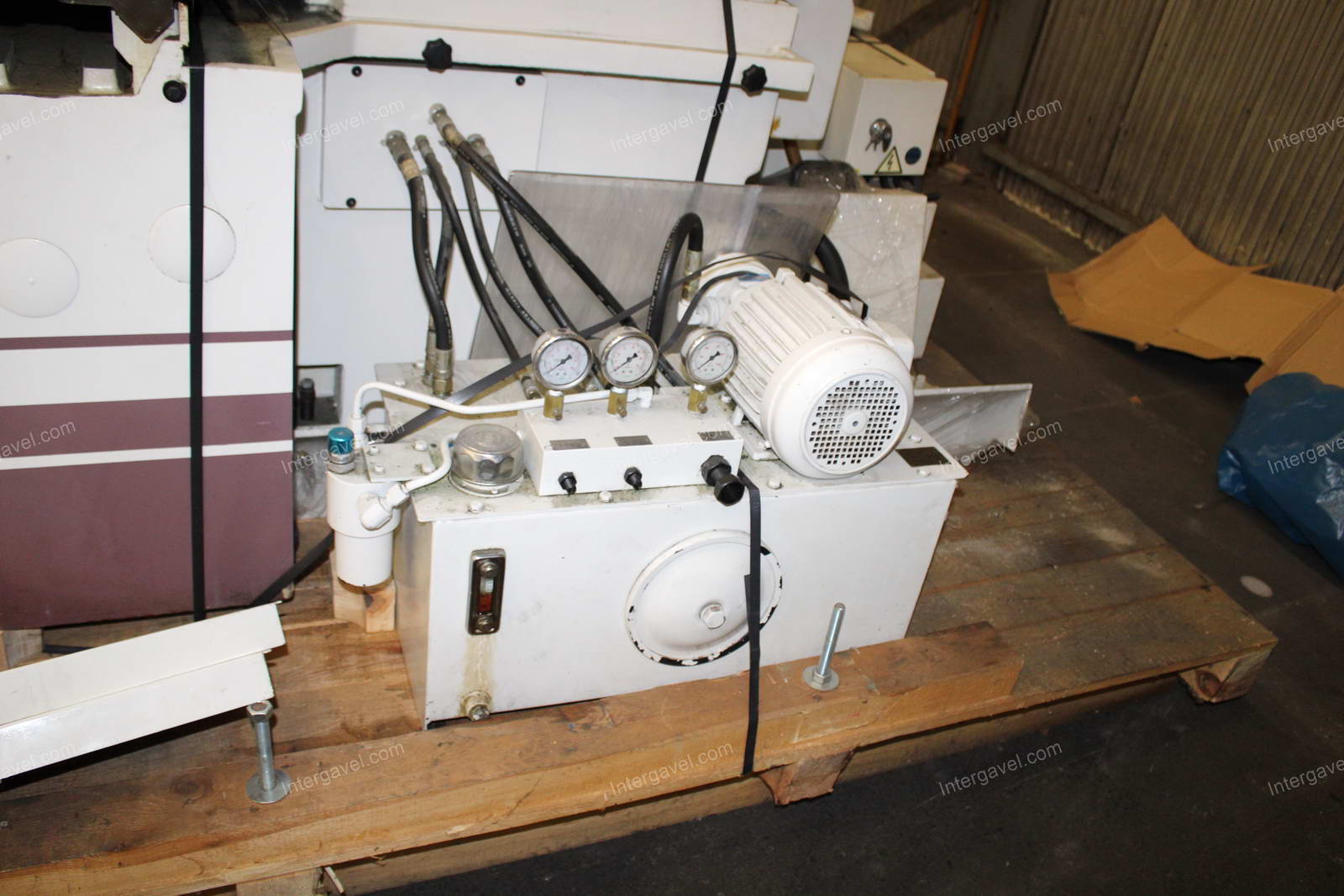 Univerzális köszörű 17