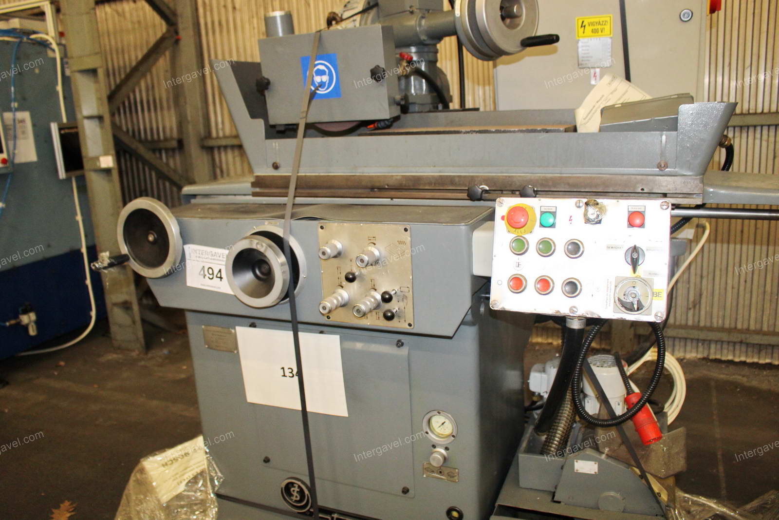 Síkköszöszörű 8