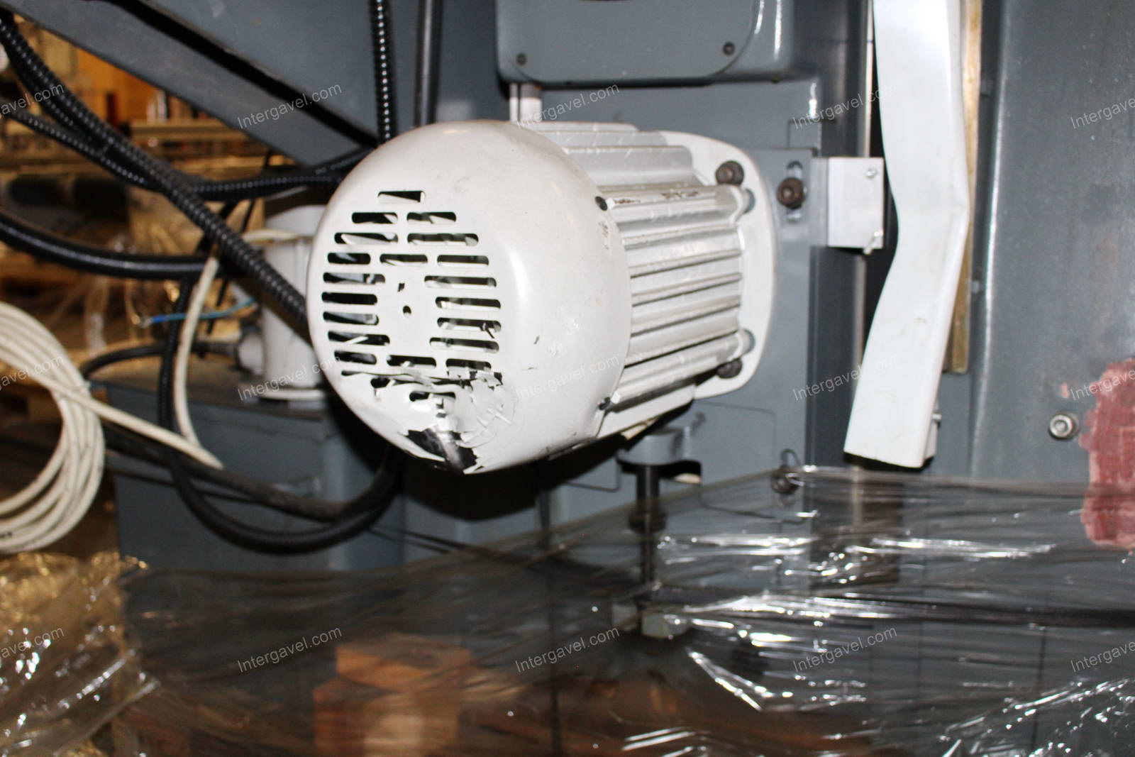 Síkköszöszörű 15