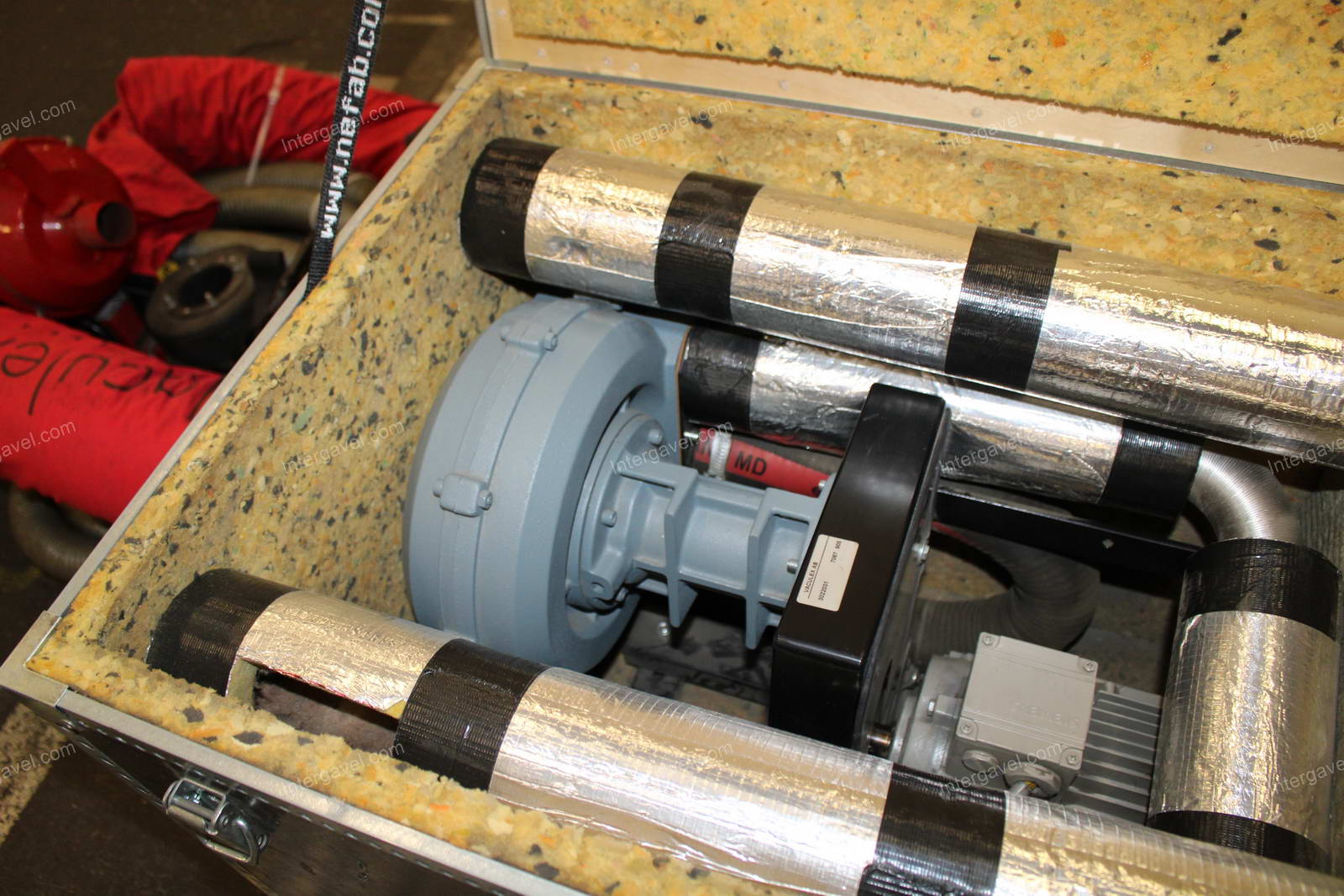 Vákuumszivattyú és megfogó egység 4