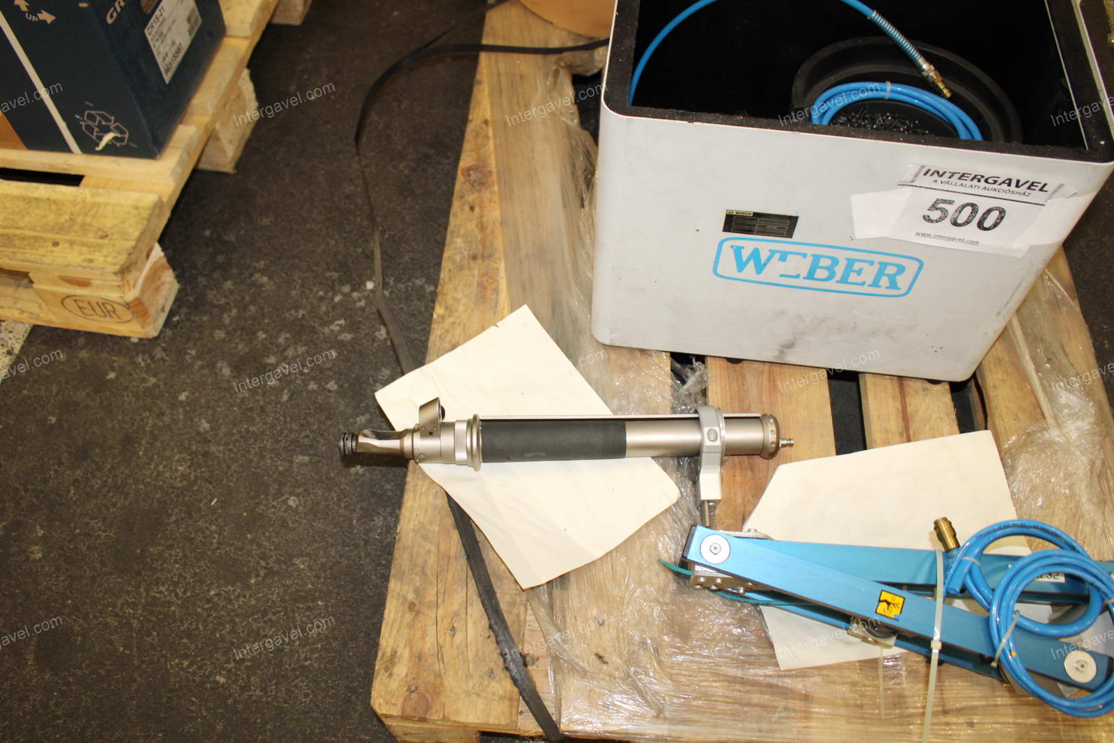 Vibrációs adagoló és csavarozó 8