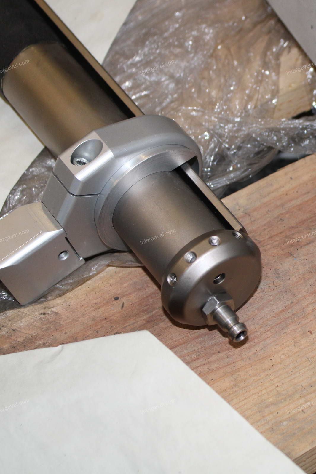 Vibrációs adagoló és csavarozó 9