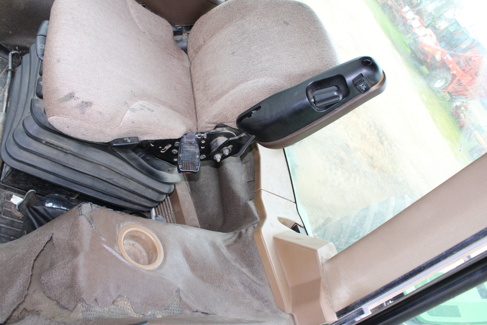 John Deere traktor 11