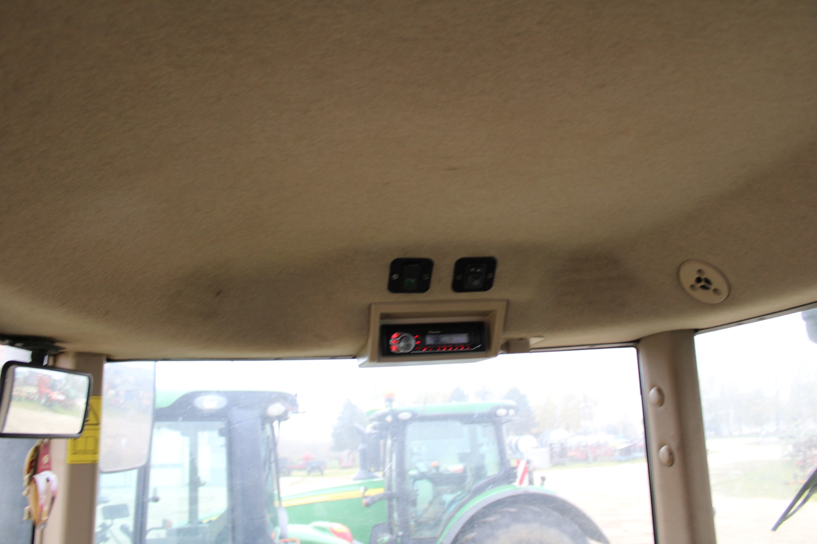 John Deere traktor 12