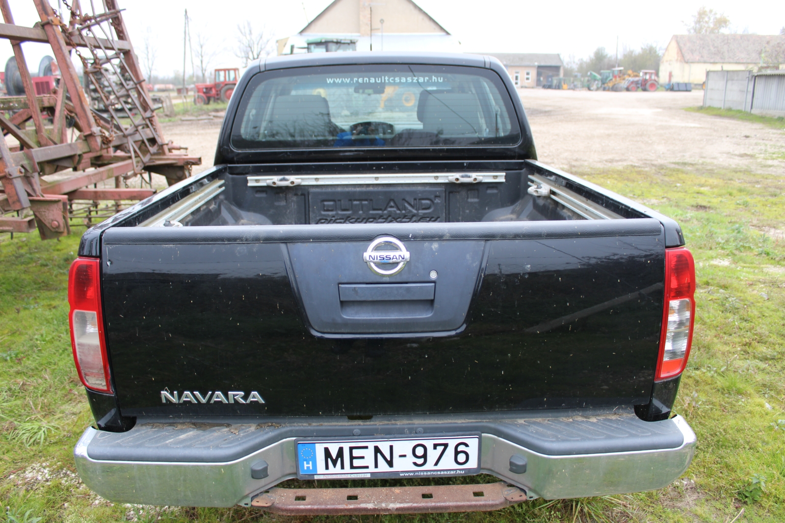 Nissan Navara 5