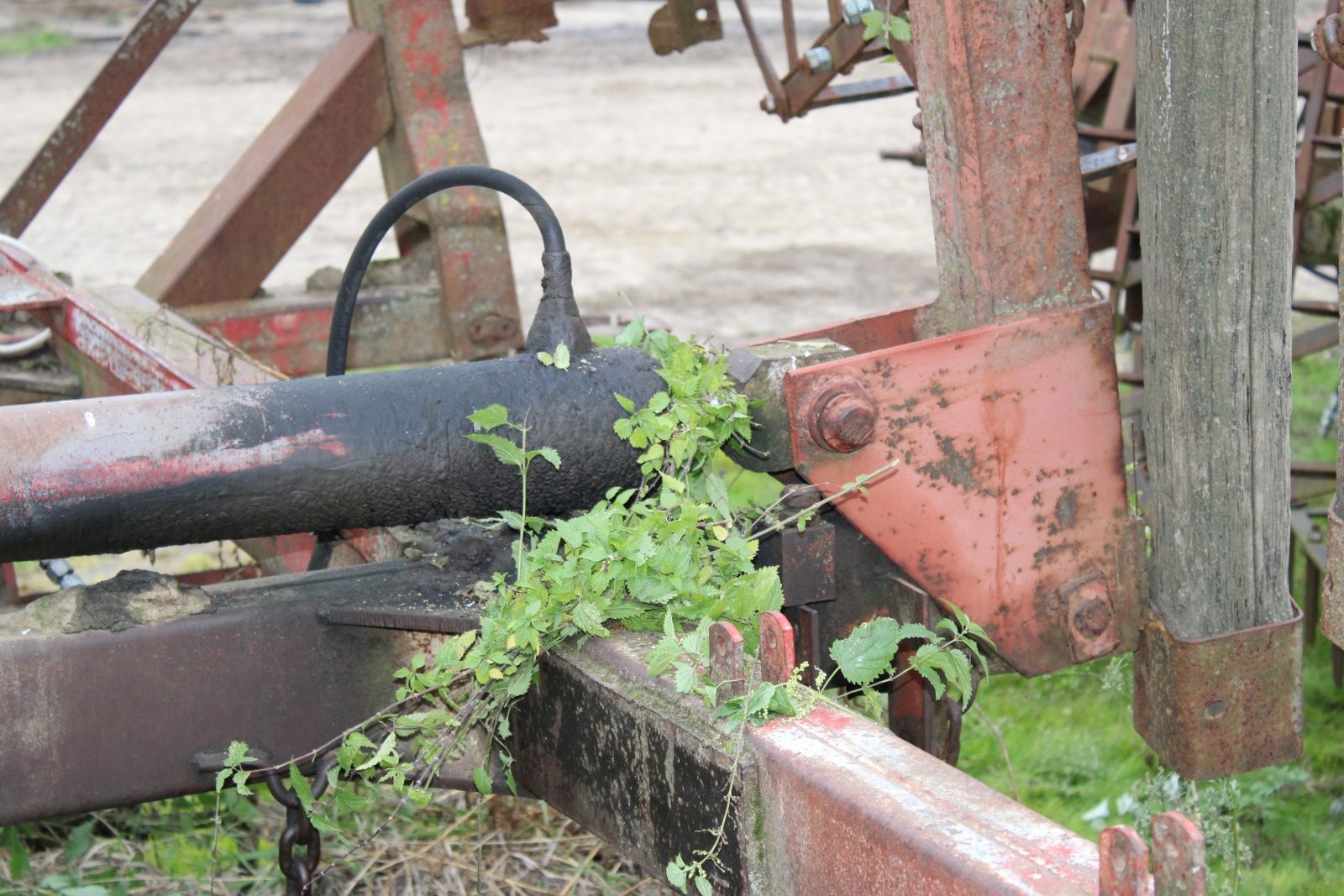 Függesztett fogasborona 7