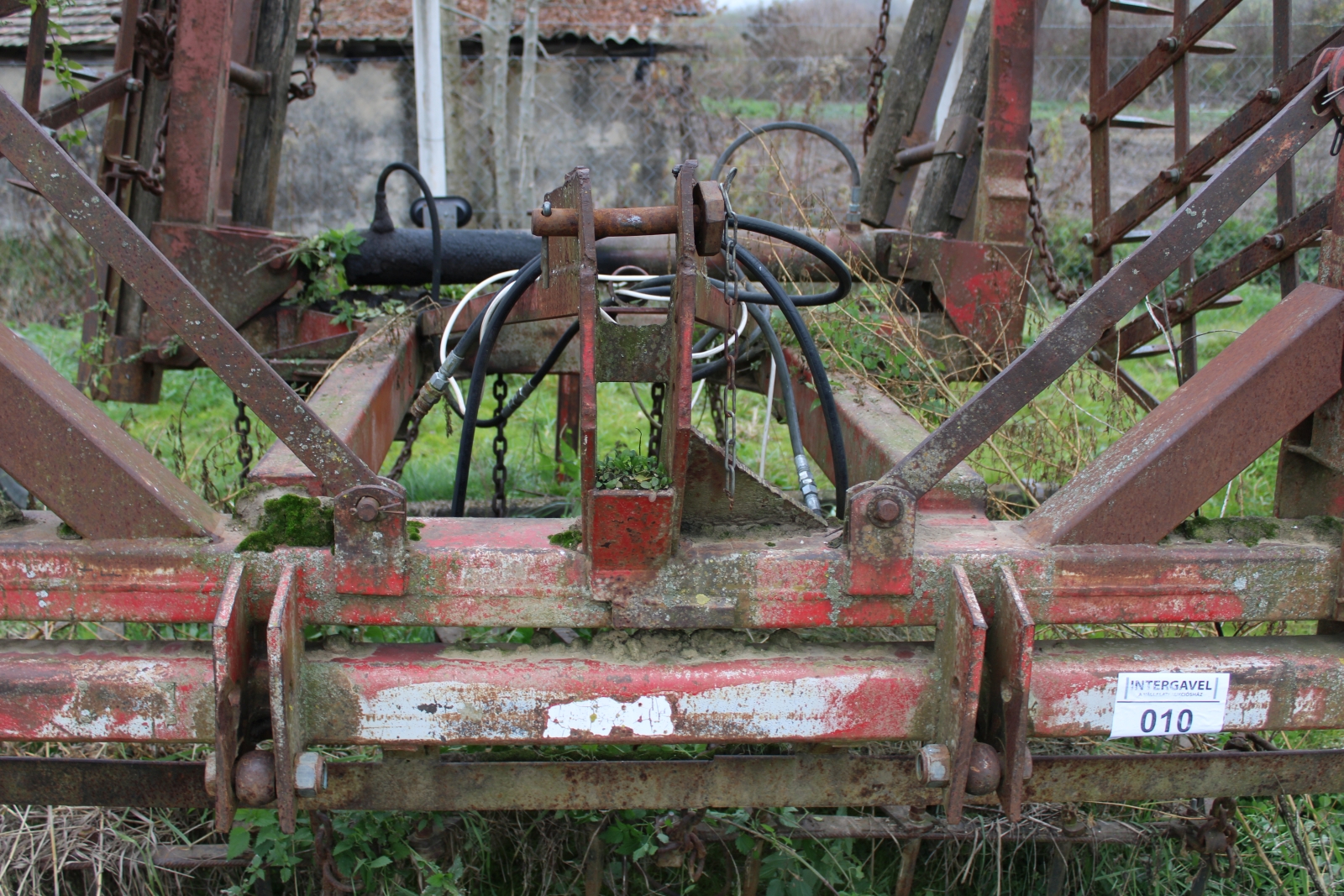 Függesztett fogasborona 9