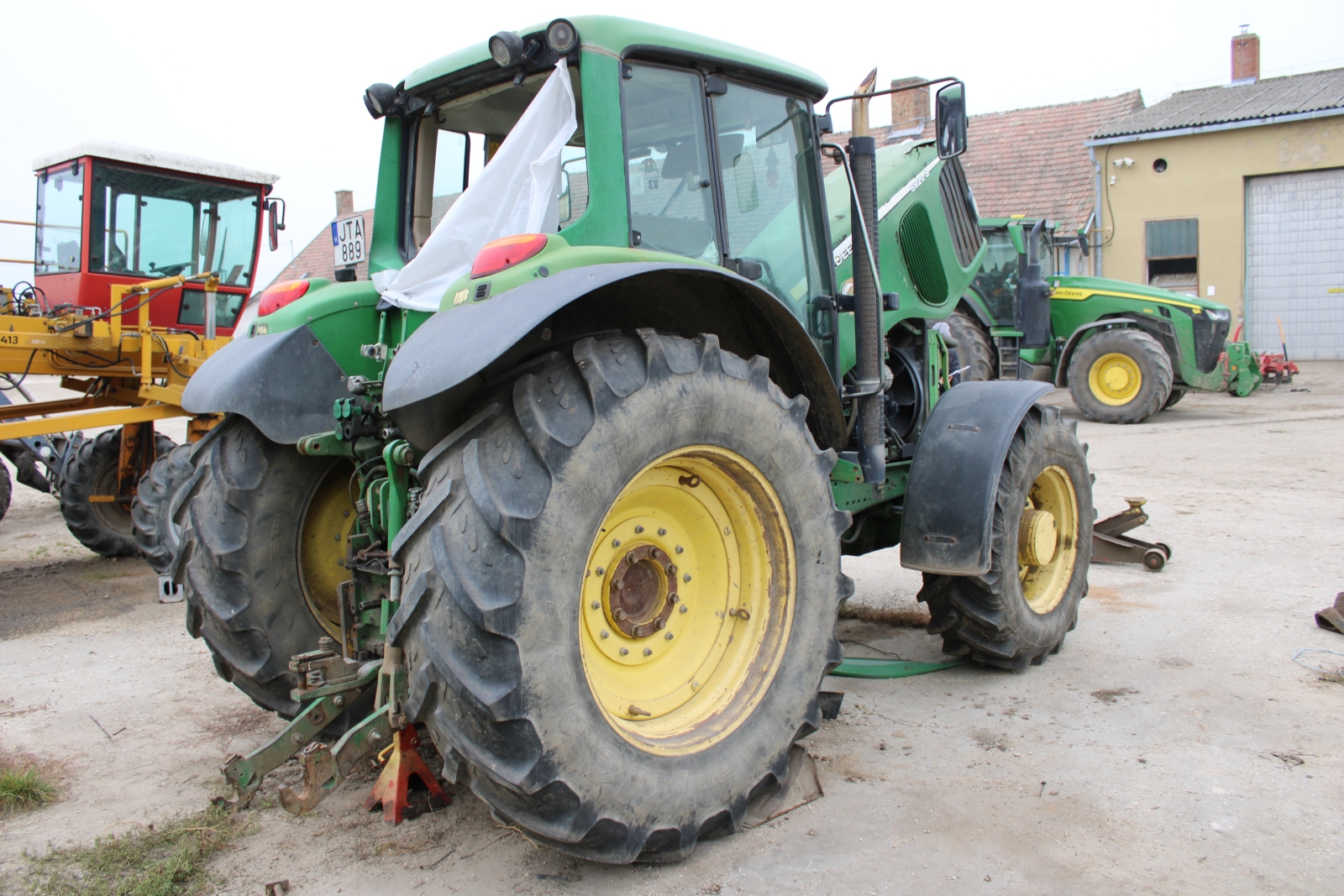 John Deere traktor alkatrésznek 3