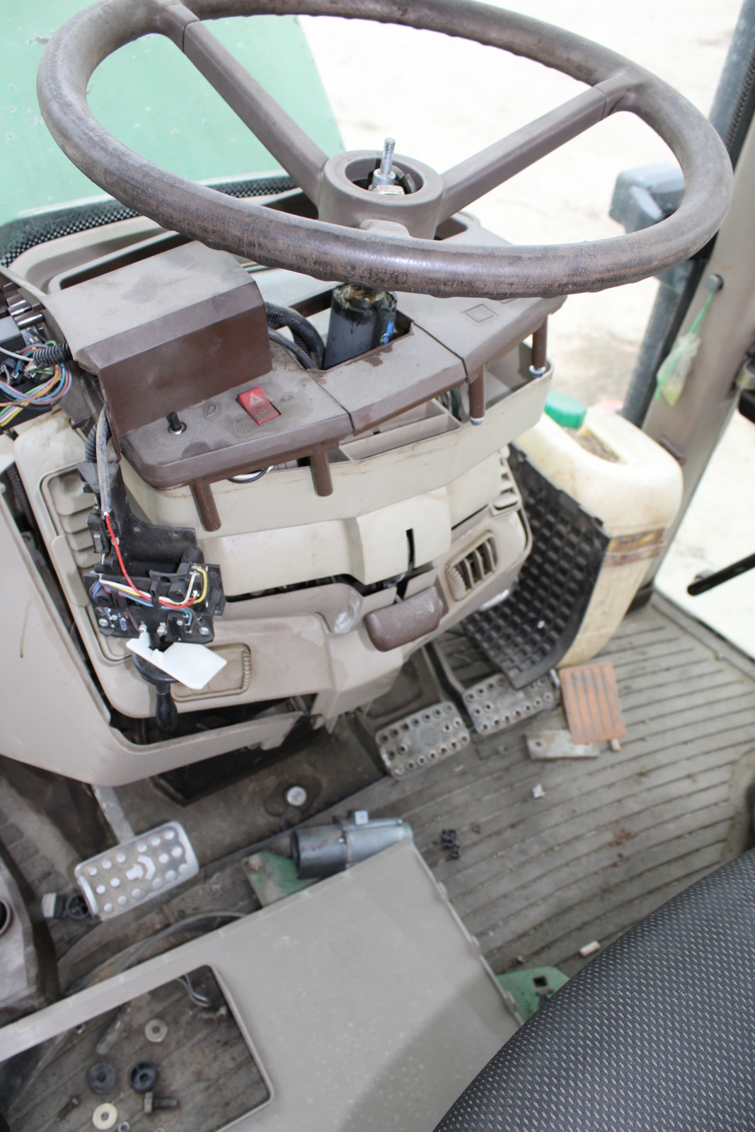 John Deere traktor alkatrésznek 23