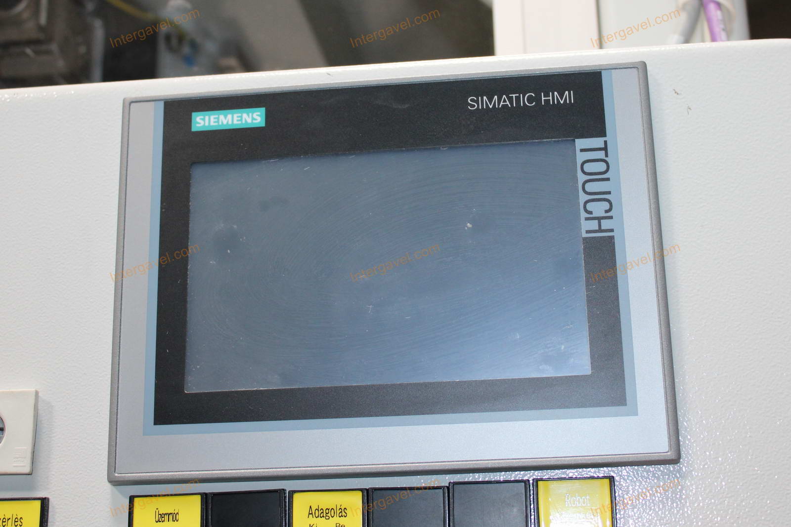 Bontott szerelő munkahely 12