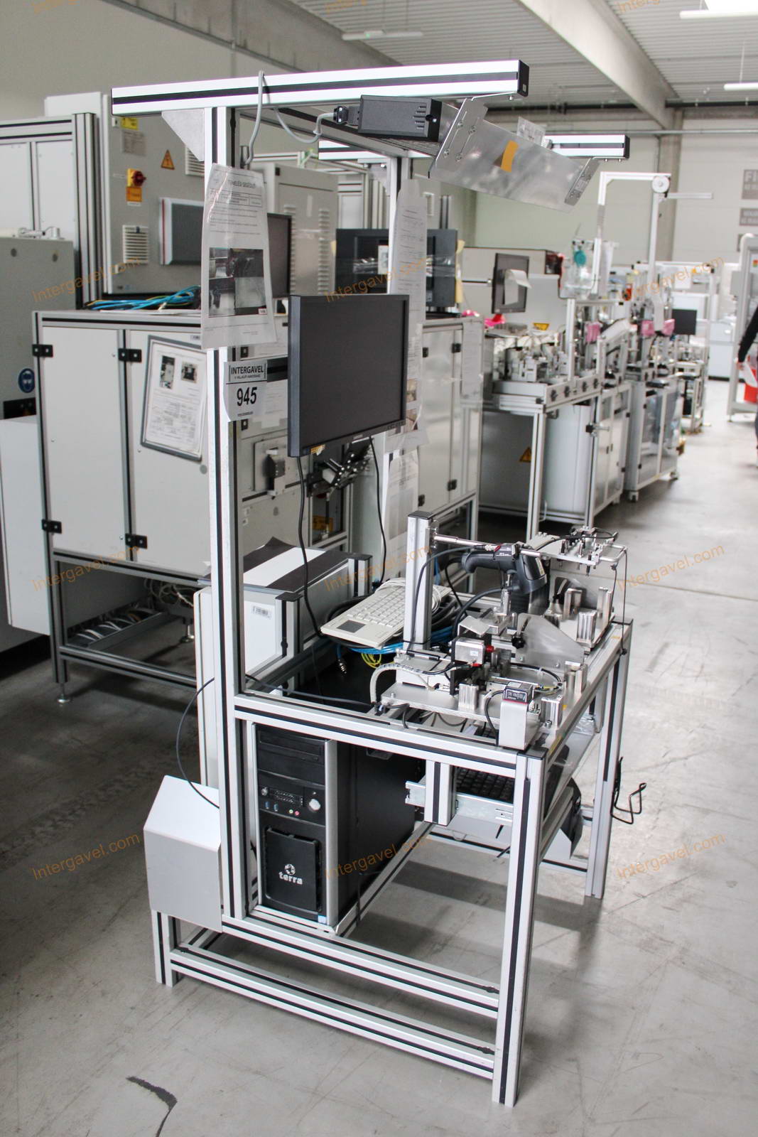 Bontott szerelő munkahely 3