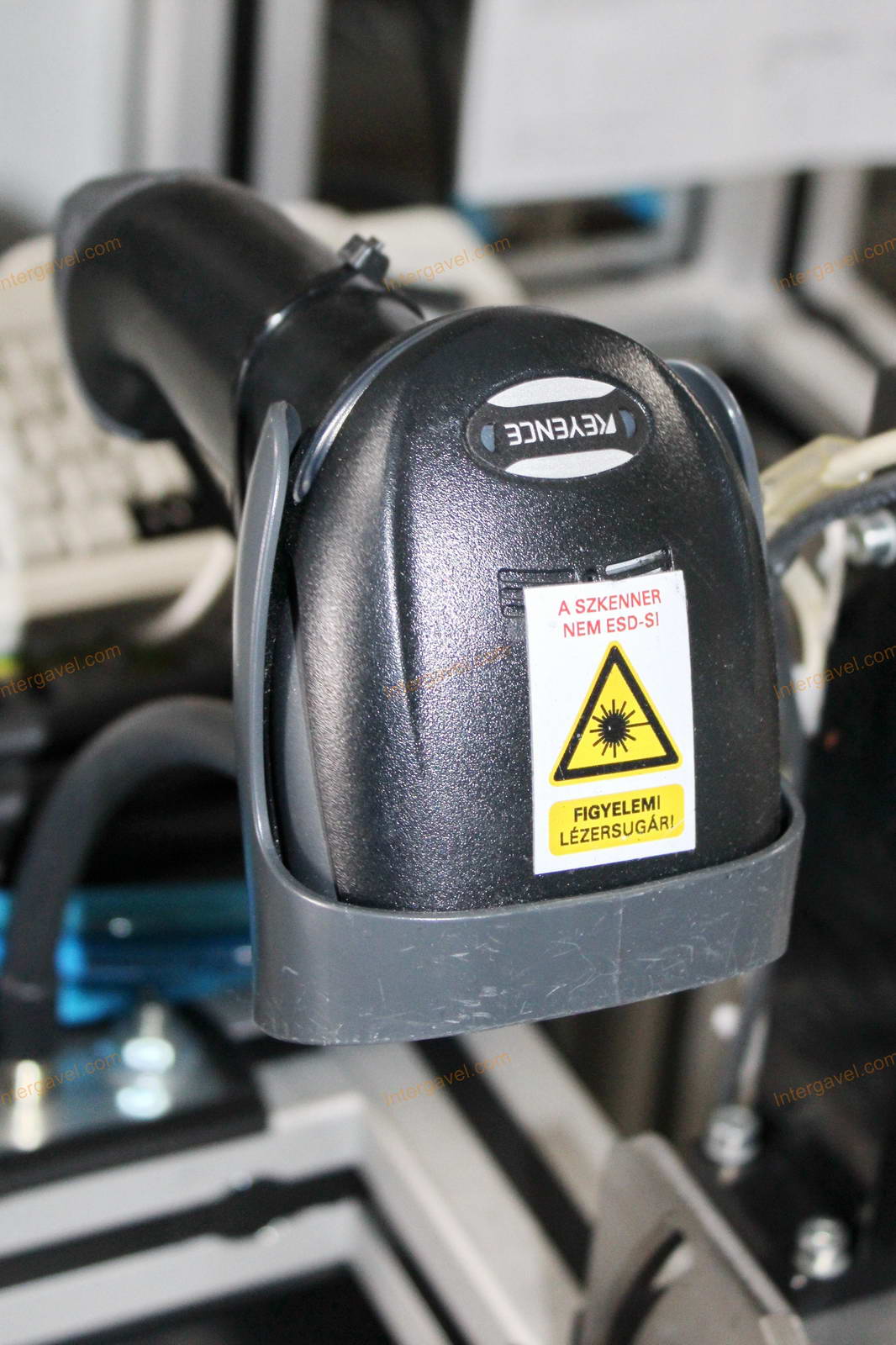 Bontott szerelő munkahely 11