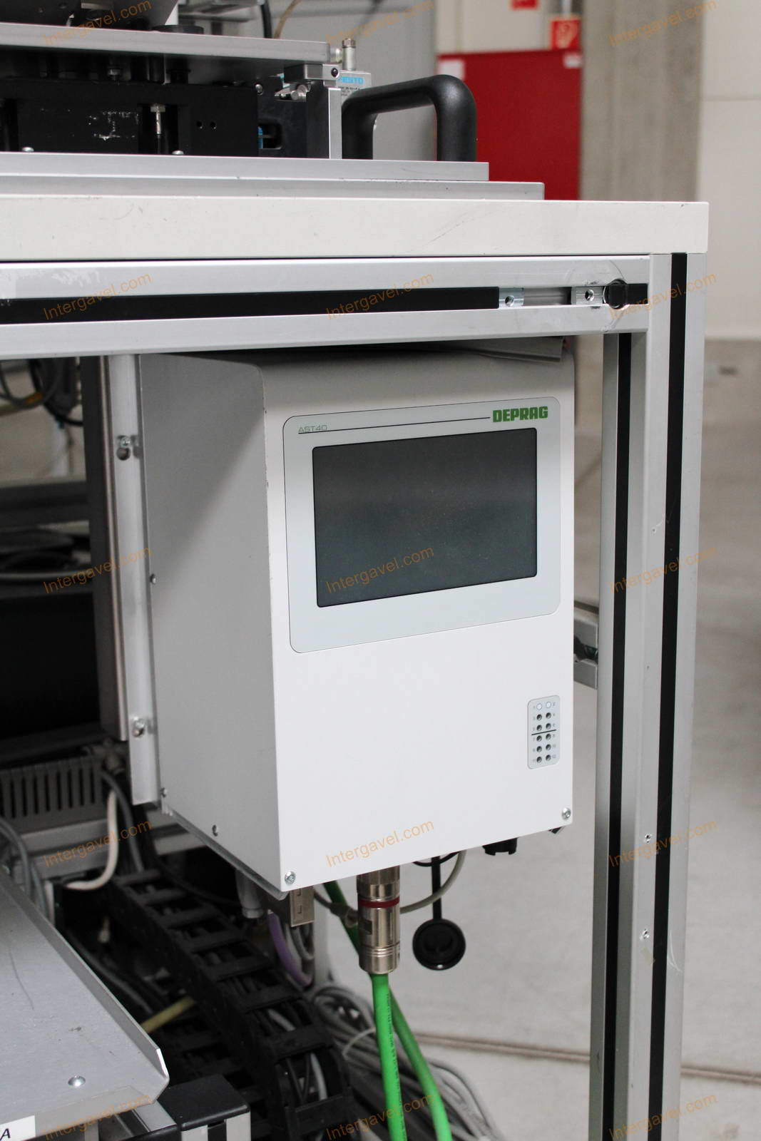 Bontott szerelő munkahely 7