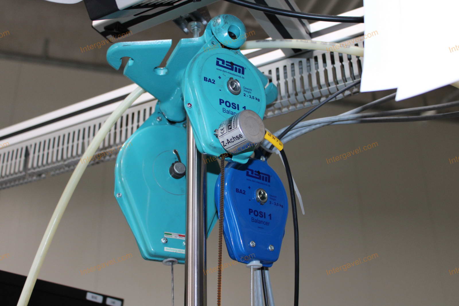 Bontott szerelő munkahely 9