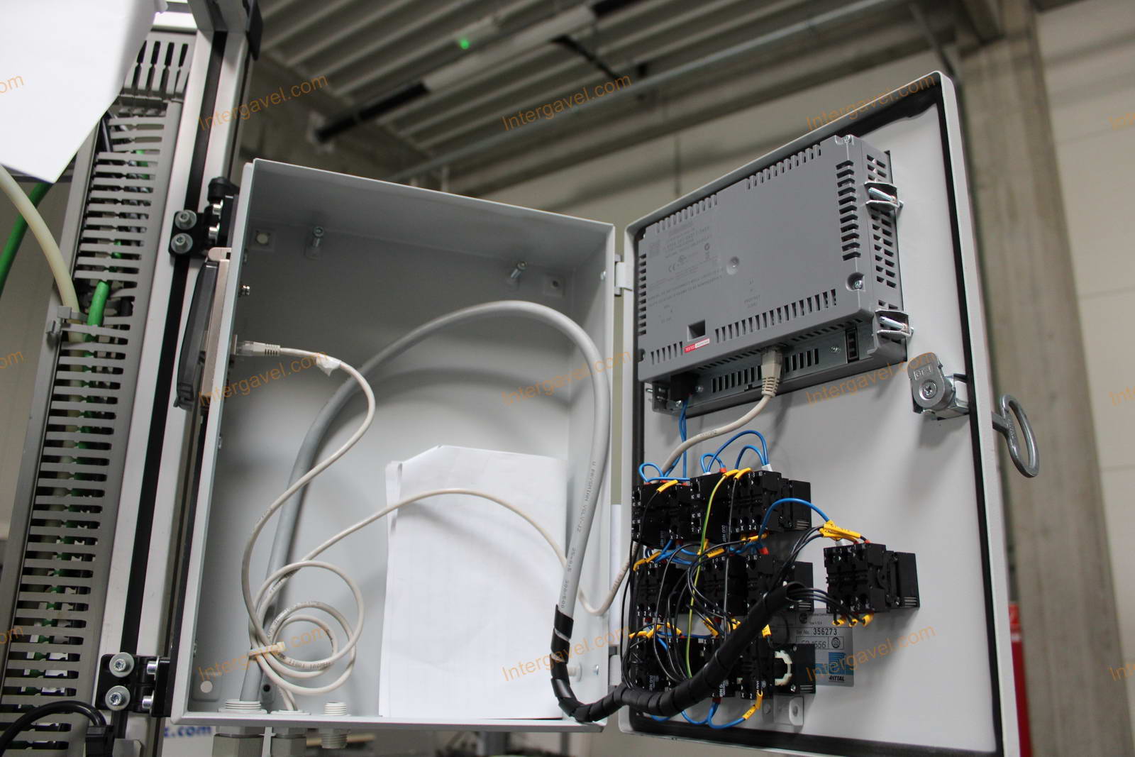 Bontott szerelő munkahely 12