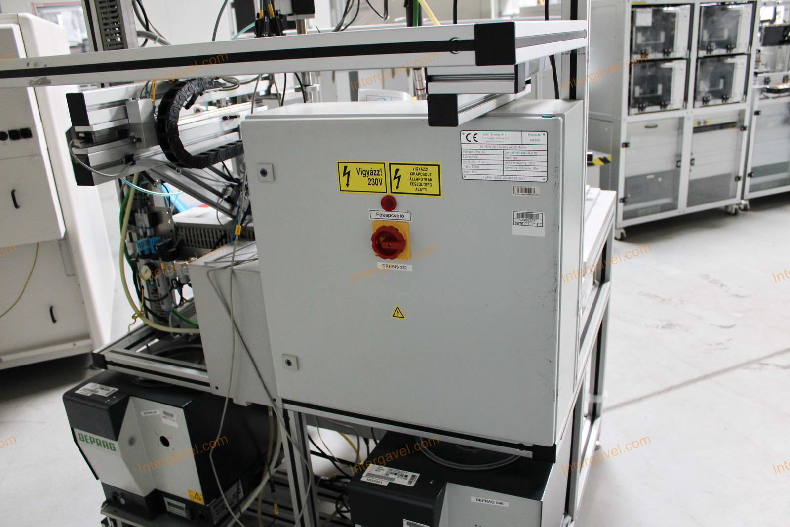 Bontott szerelő munkahely 24