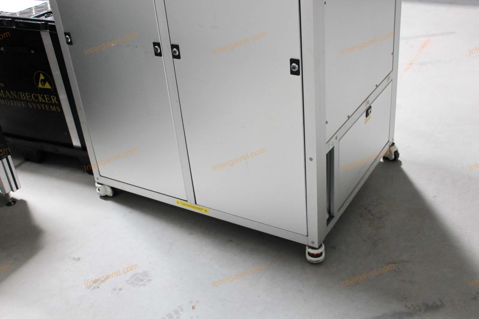 Bontott teszt szekrény 7