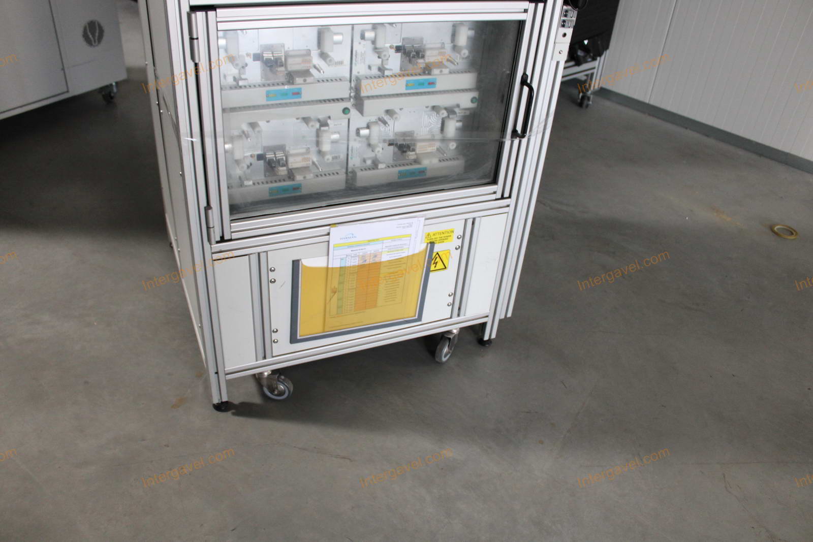 Bontott teszt szekrény 9