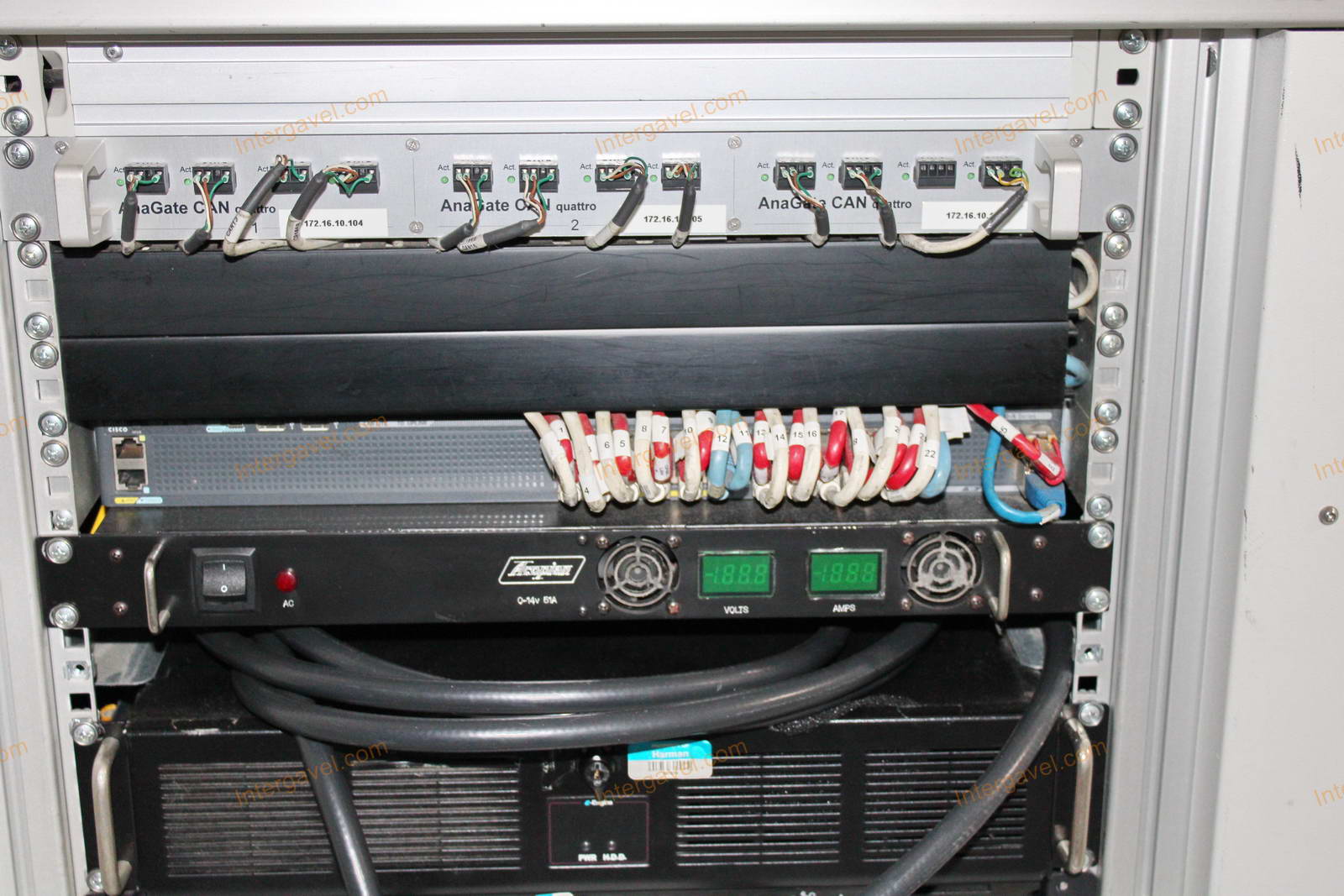 Bontott teszt szekrény 11