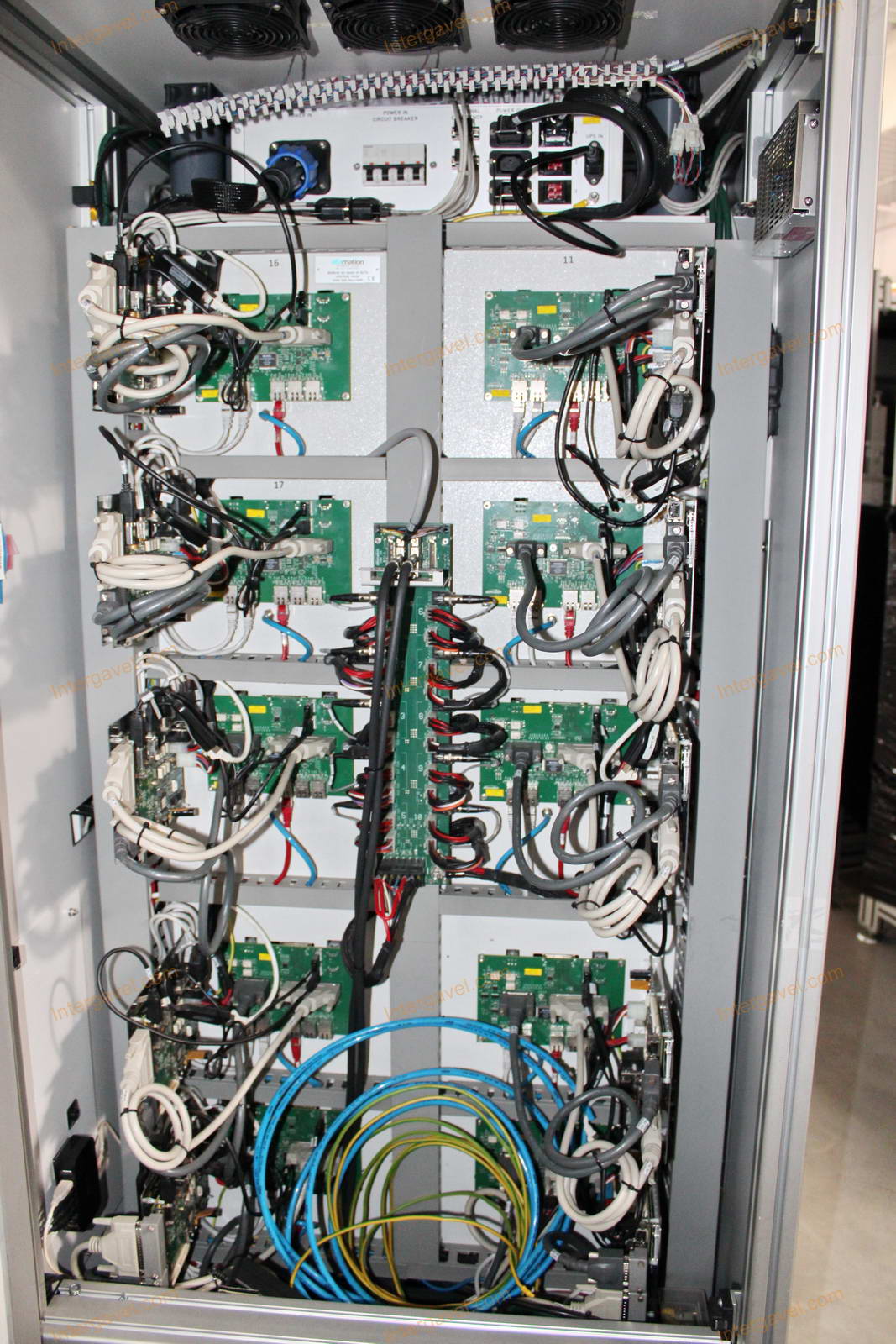 Bontott teszt szekrény 15