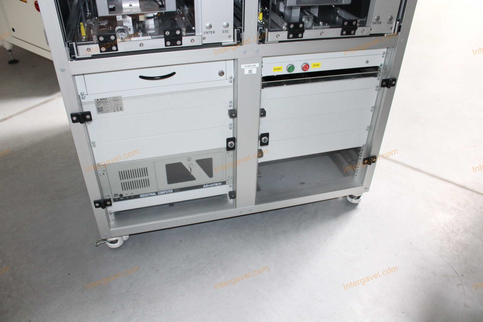 Bontott teszt szekrény 4