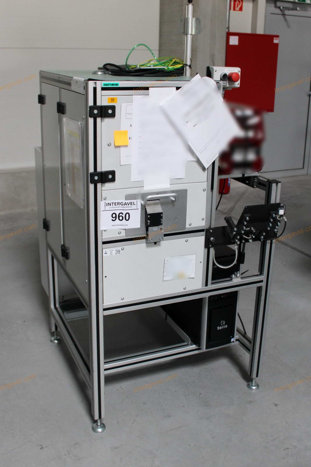 Bontott teszt munkahely