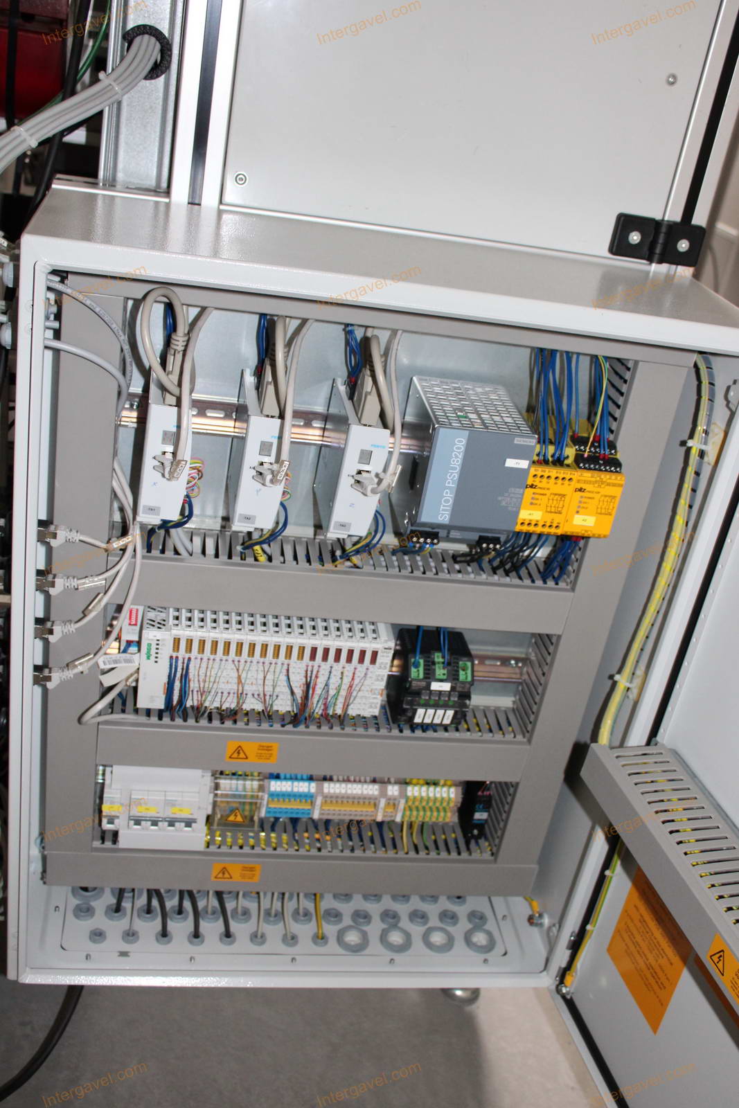 Bontott teszt munkahely 6