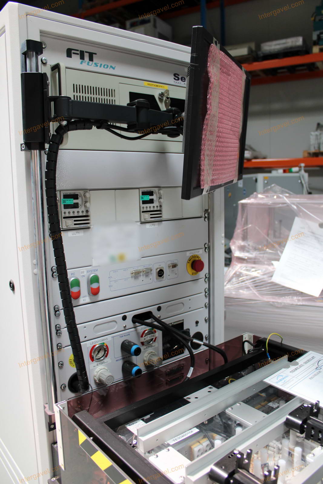 Bontott teszt szekrény 2