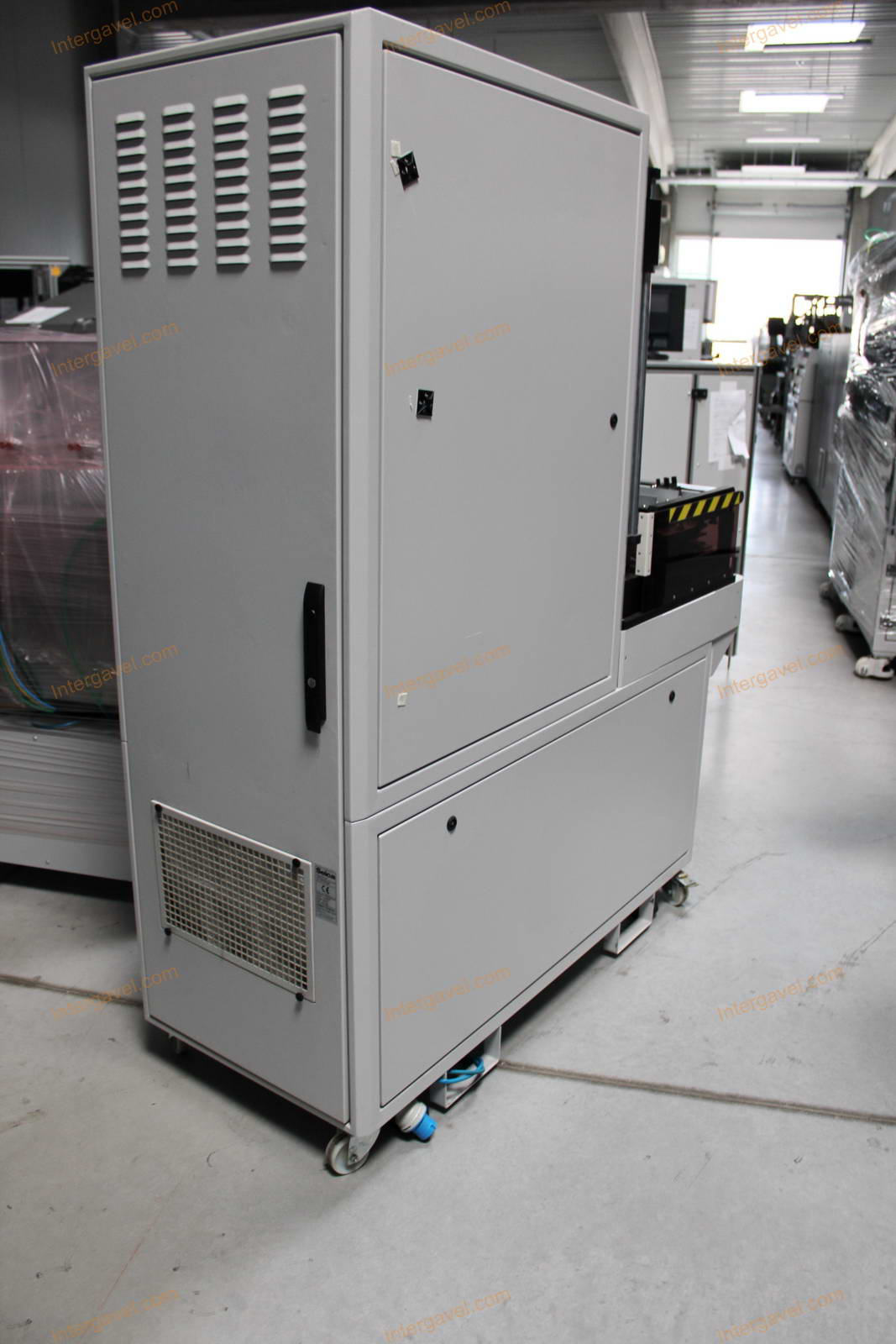 Bontott teszt szekrény 11