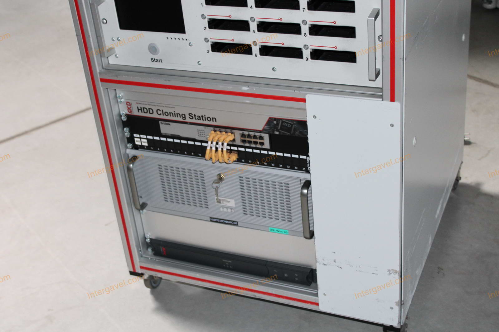 Bontott teszt szekrény 2