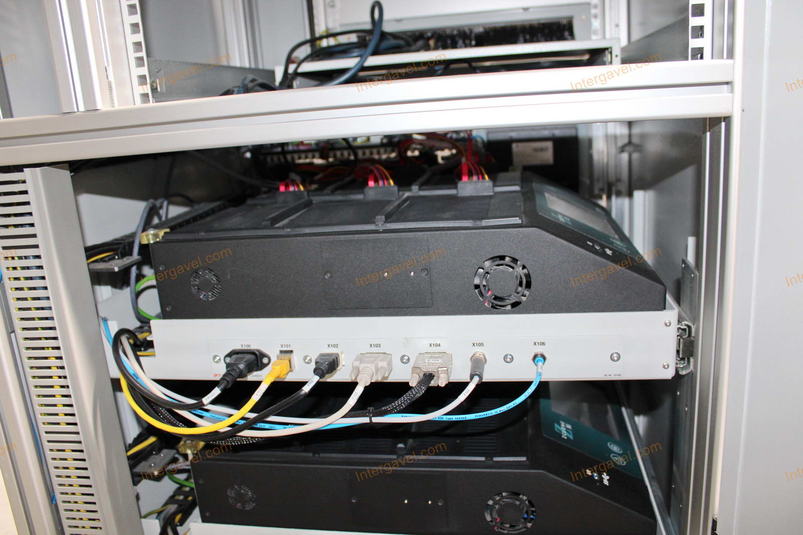 Bontott teszt szekrény 11