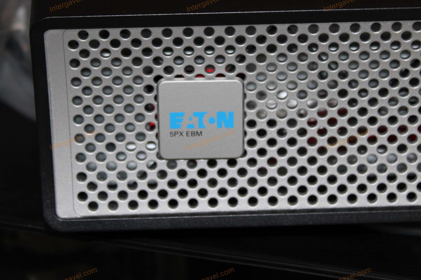 Szünetmentes tápegység 4