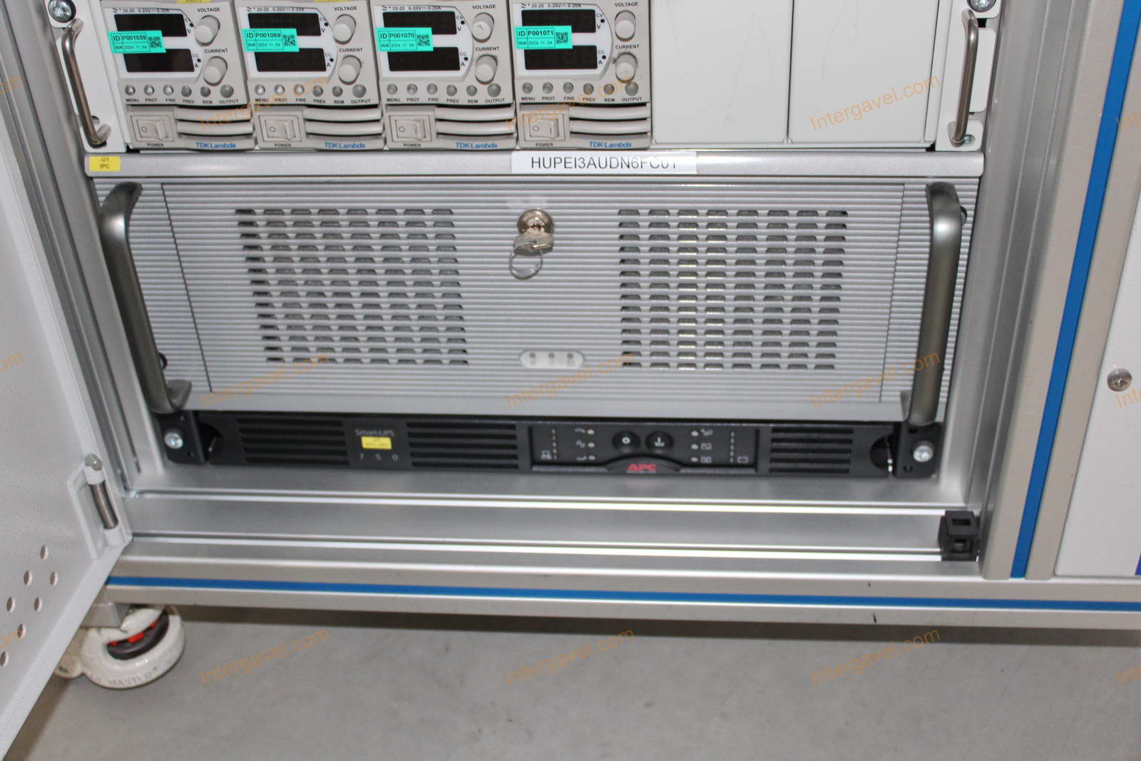 Bontott teszt szekrény 5